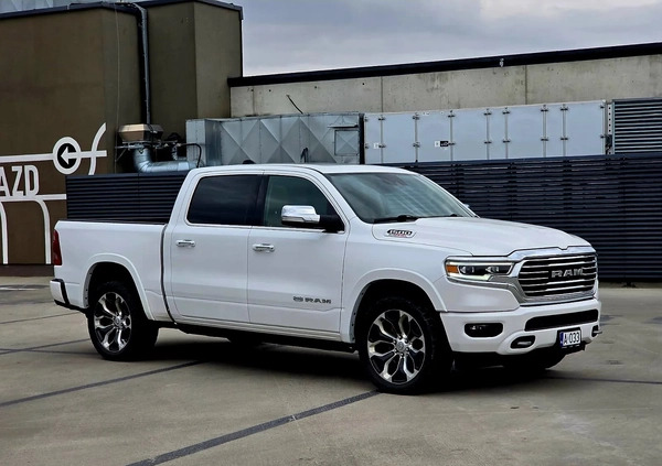 Dodge RAM cena 265900 przebieg: 176500, rok produkcji 2020 z Mońki małe 211